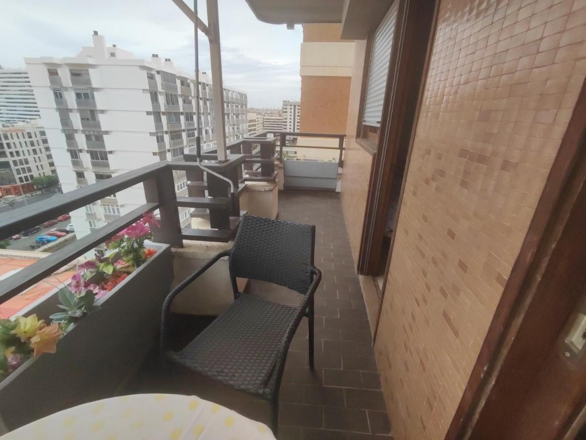 Nice Room-Terrace- Private Toilete-Closer Sport Pier-Optical Fiber 1 Gb Las Palmas de Gran Canaria Exterior photo