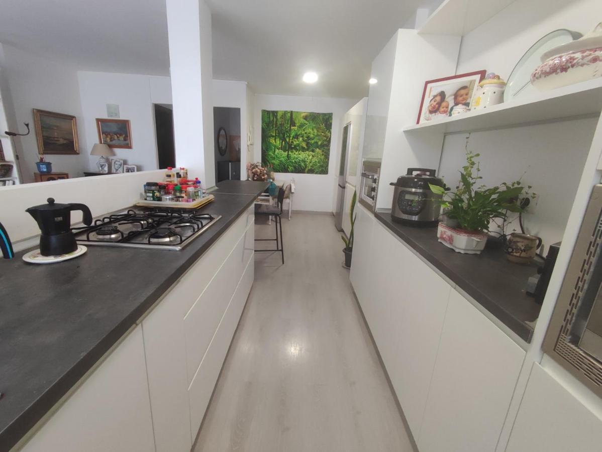 Nice Room-Terrace- Private Toilete-Closer Sport Pier-Optical Fiber 1 Gb Las Palmas de Gran Canaria Exterior photo
